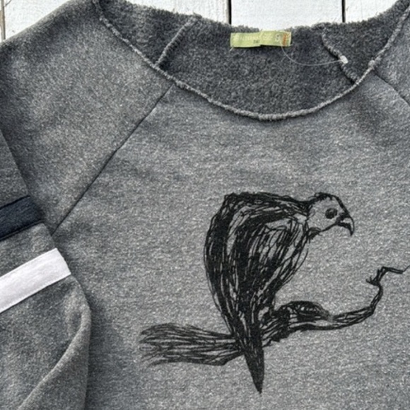 Ultra Soft Bird Boatneck Boho Sweatshirt - Picture 2 of 6